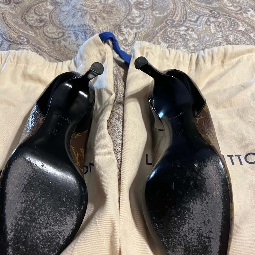 Louis Vuitton pumps - Picture 6 of 6